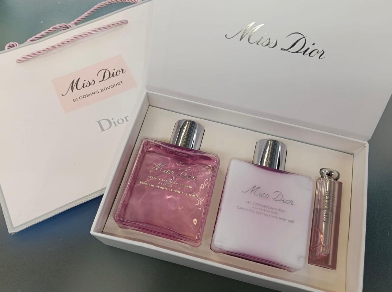 MISS DIOR Perfumes