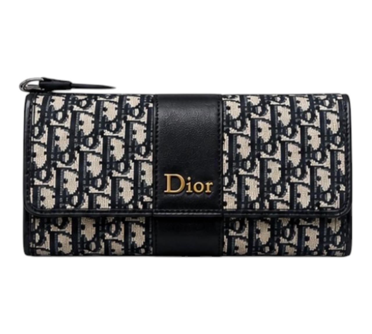 Dior wallet