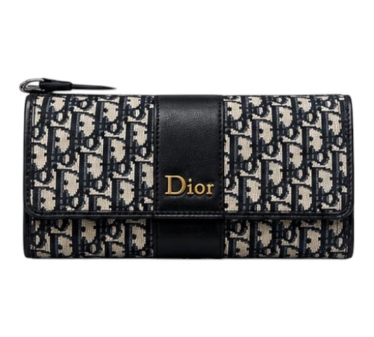 Dior wallet