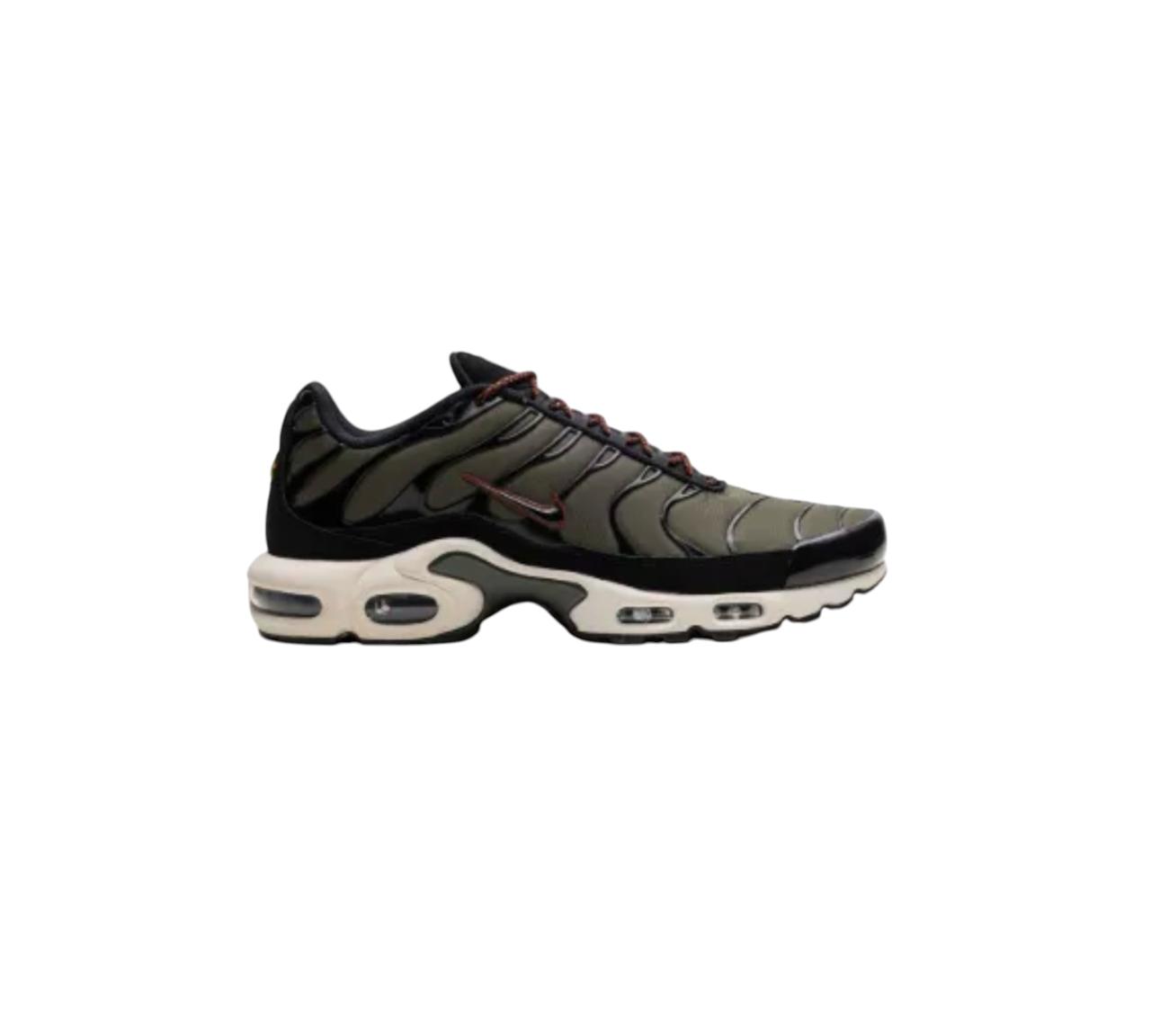 Nike tn brown